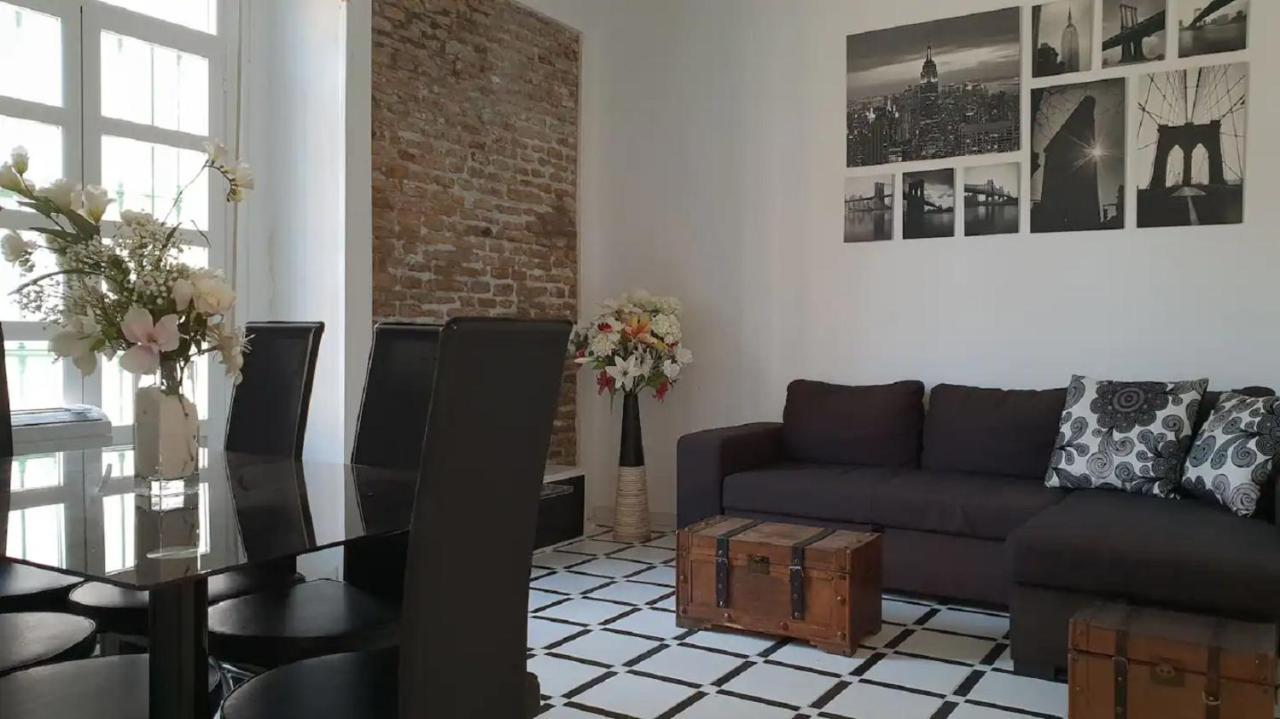 Postigo Maestranza Apartamento - Kainga Homes Севілья Екстер'єр фото